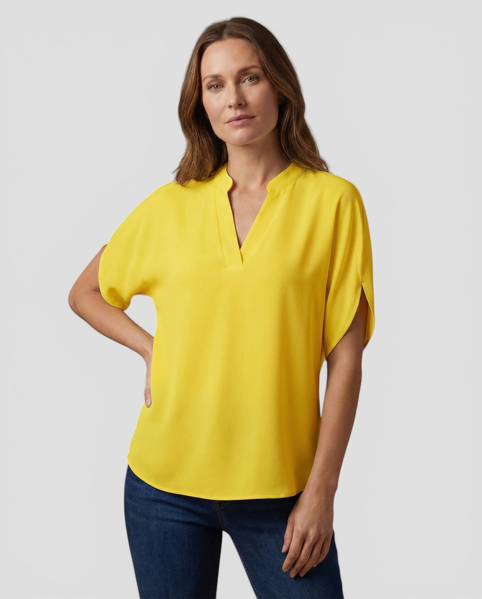 Jensen og Madsen | Dame Let Bluse V-Hals Komfortabel Løs Pasform