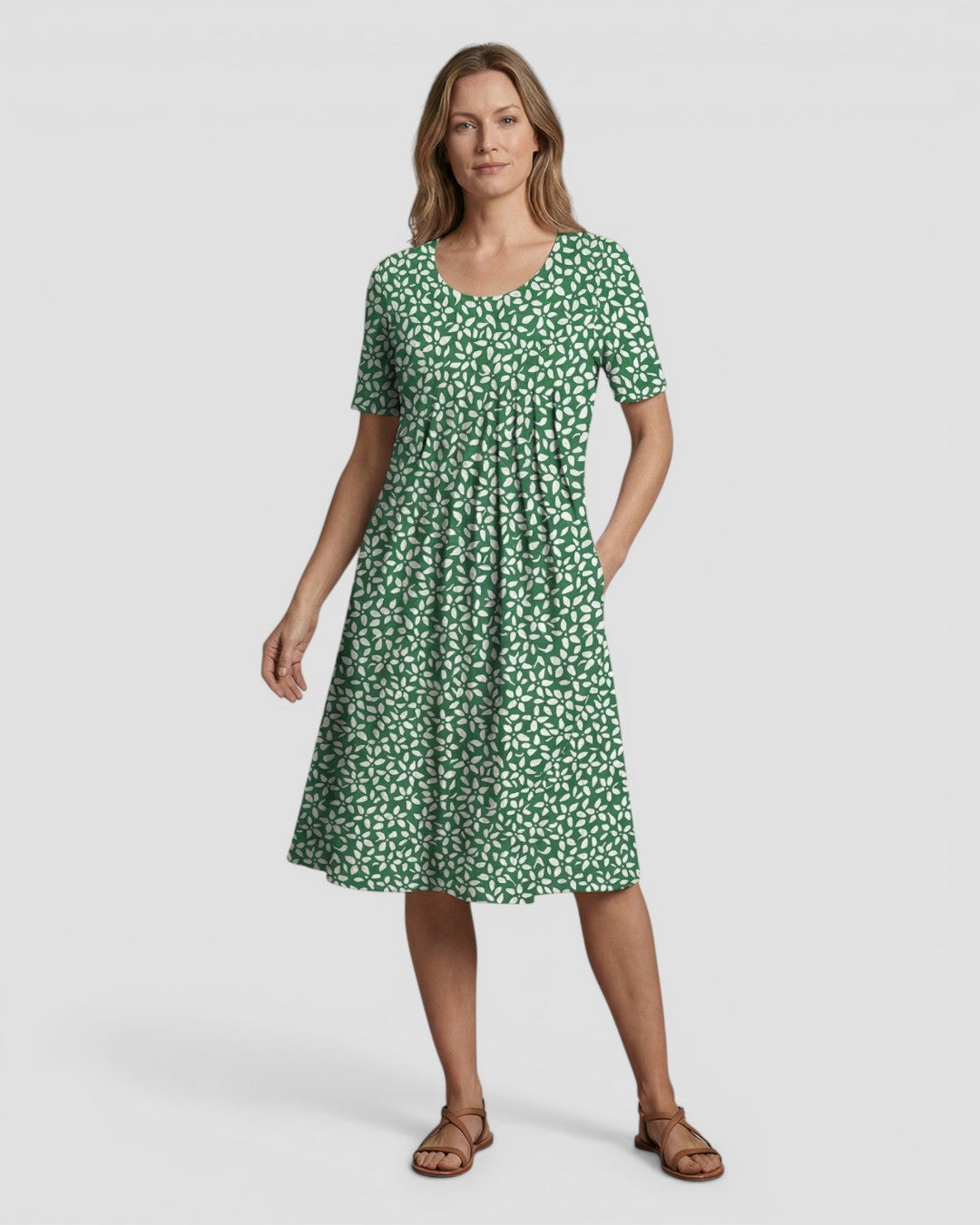 Jensen og Madsen | Dame Blomstret Sommerkjole Let og Komfortabel med Lommer