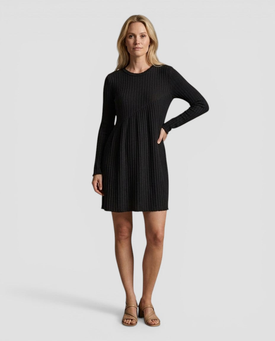 Jensen og Madsen | Dame Blød Kjole Let og Komfortabel Afslappet Pasform