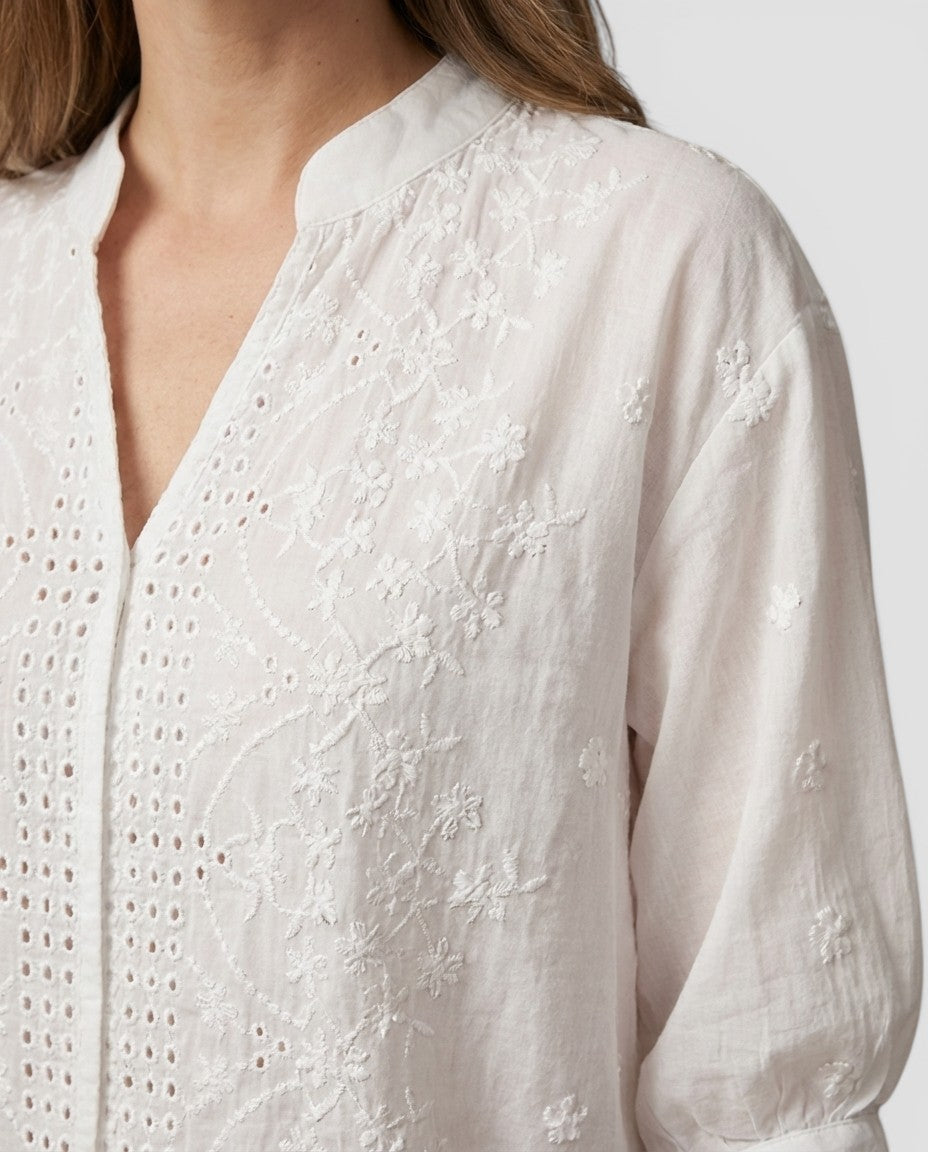 Jensen og Madsen | Elegant Bluse Dame med Figurvenlig Pasform