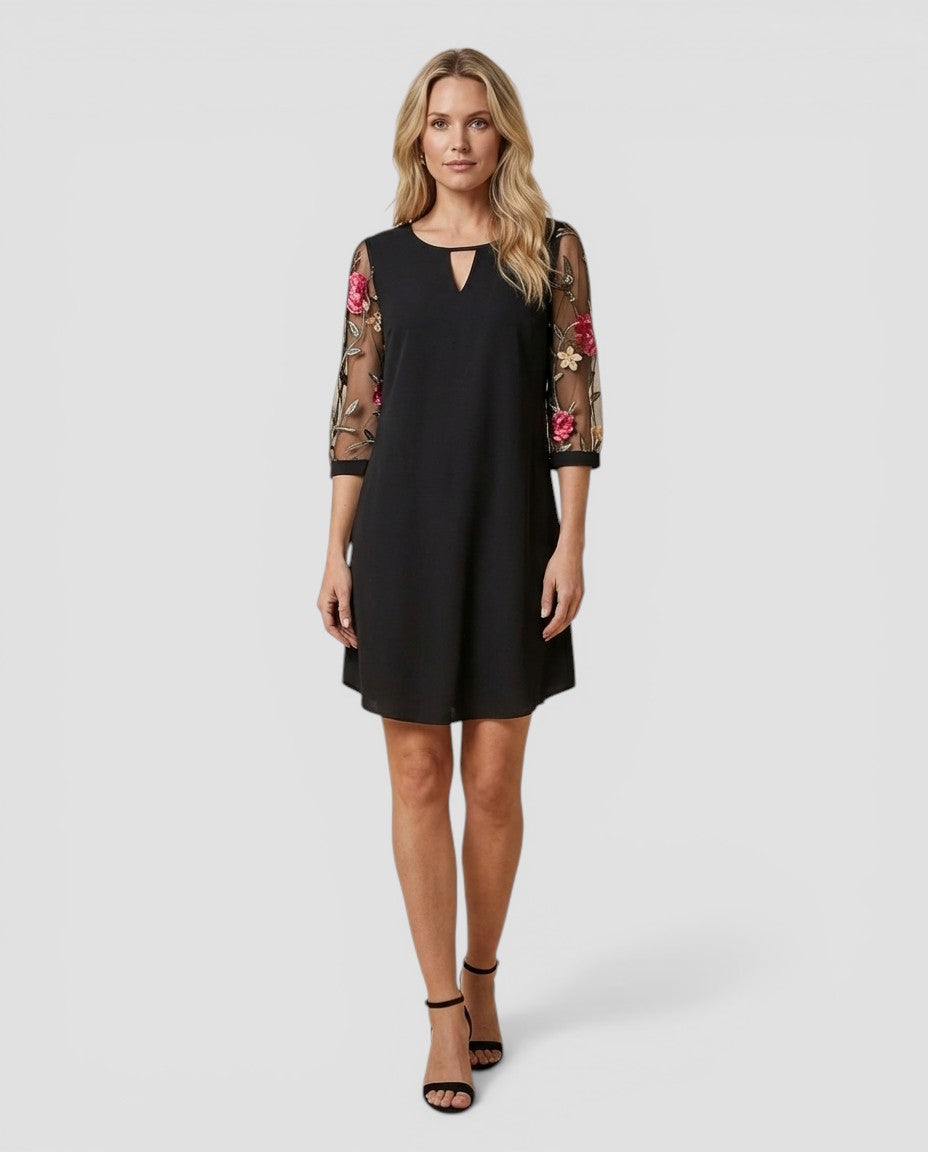 Jensen og Madsen | Sommerkjoler Dame Elegant Pasform til Sommer