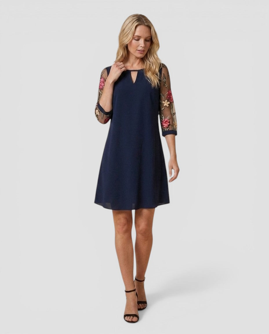 Jensen og Madsen | Sommerkjoler Dame Elegant Pasform til Sommer