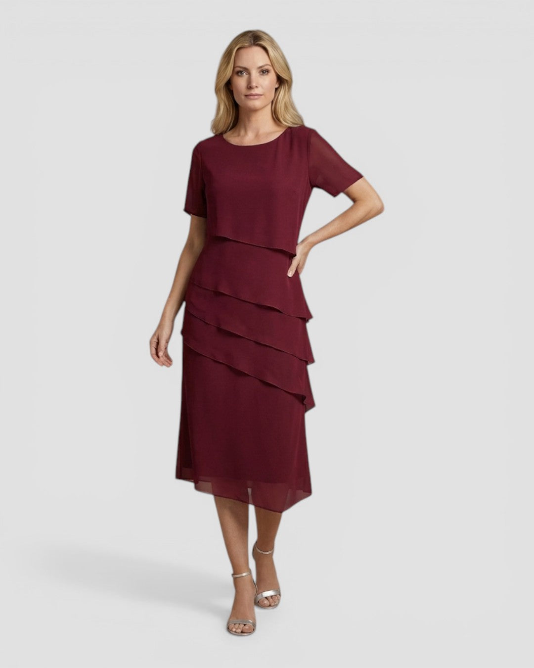 Jensen og Madsen | Dame Midi Kjole med Lag på Lag Elegant til Fest