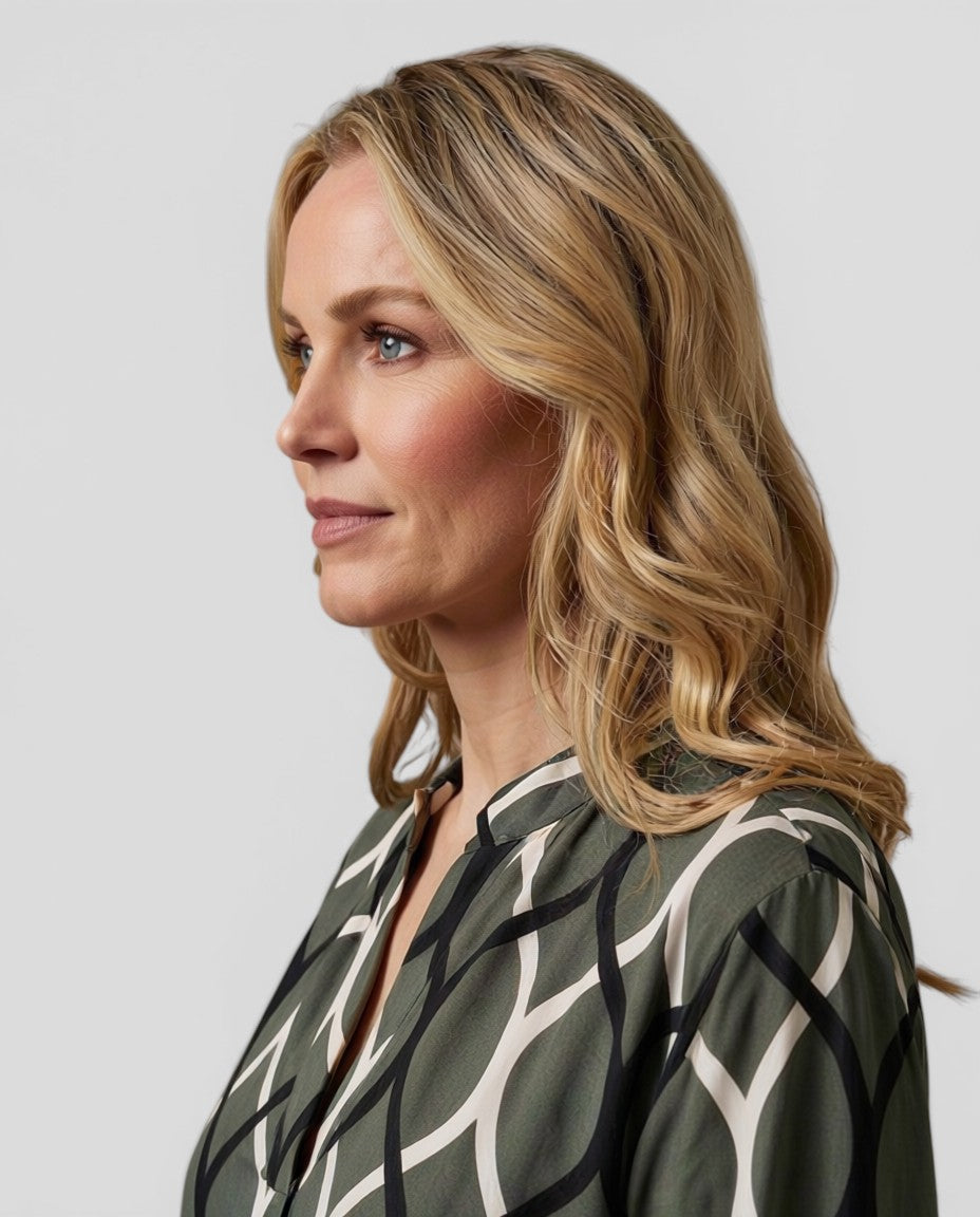 Jensen og Madsen | Bluser til Damer med Langt Ærme Elegant Mønster