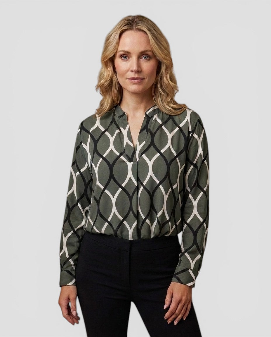 Jensen og Madsen | Bluser til Damer med Langt Ærme Elegant Mønster