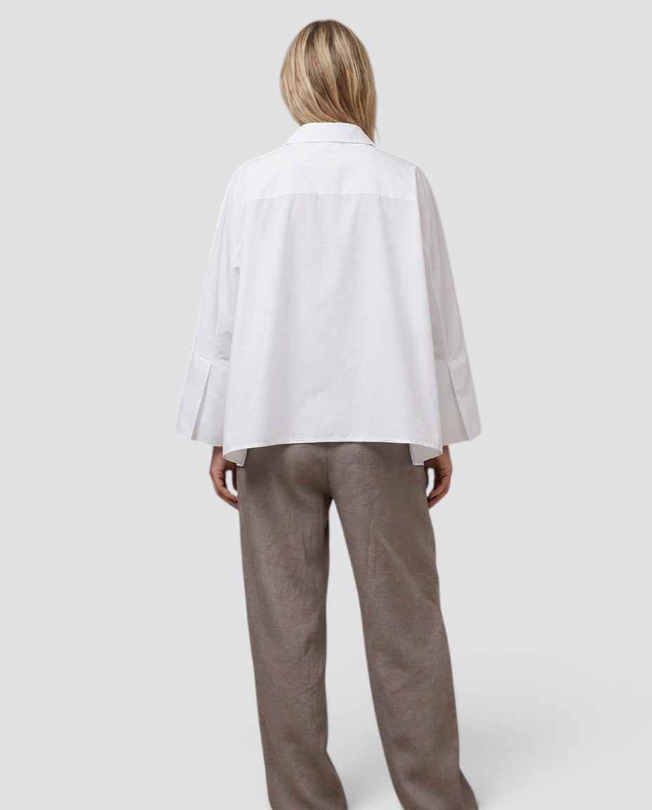 Jensen og Madsen | Dame Oversize Skjorte Bred Pasform til Hverdag