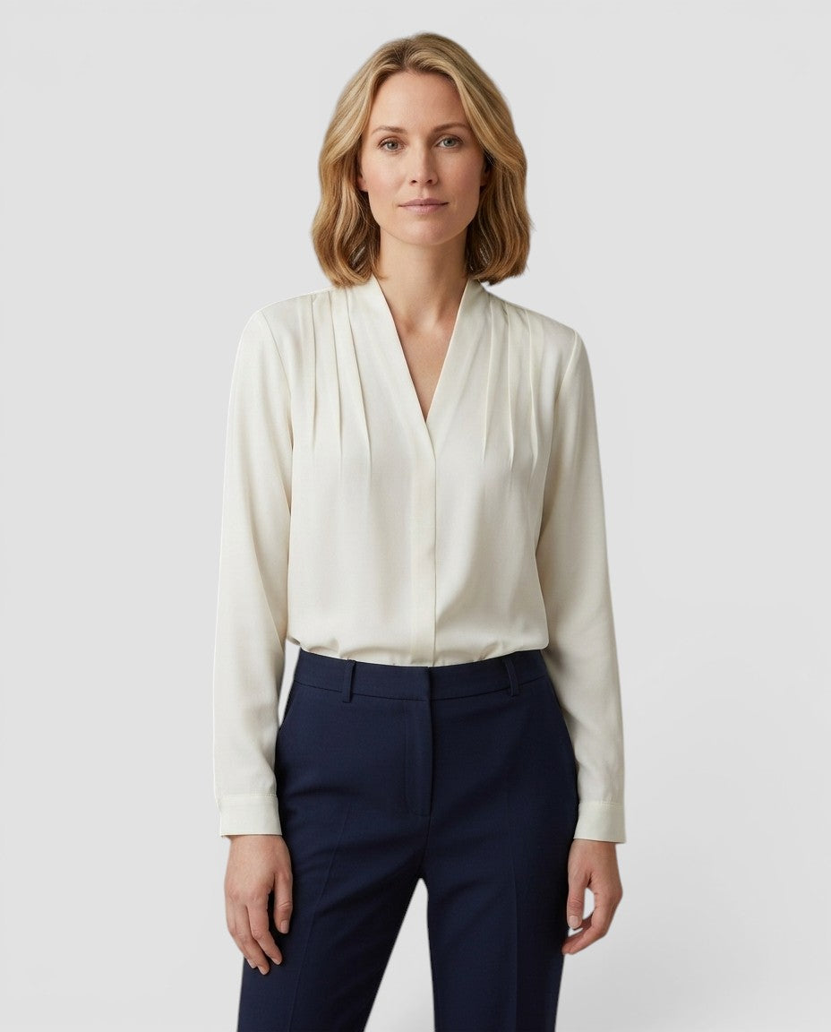 Jensen og Madsen | Dame Bluse med Pufærmer og Tilpasset Talje Elegant