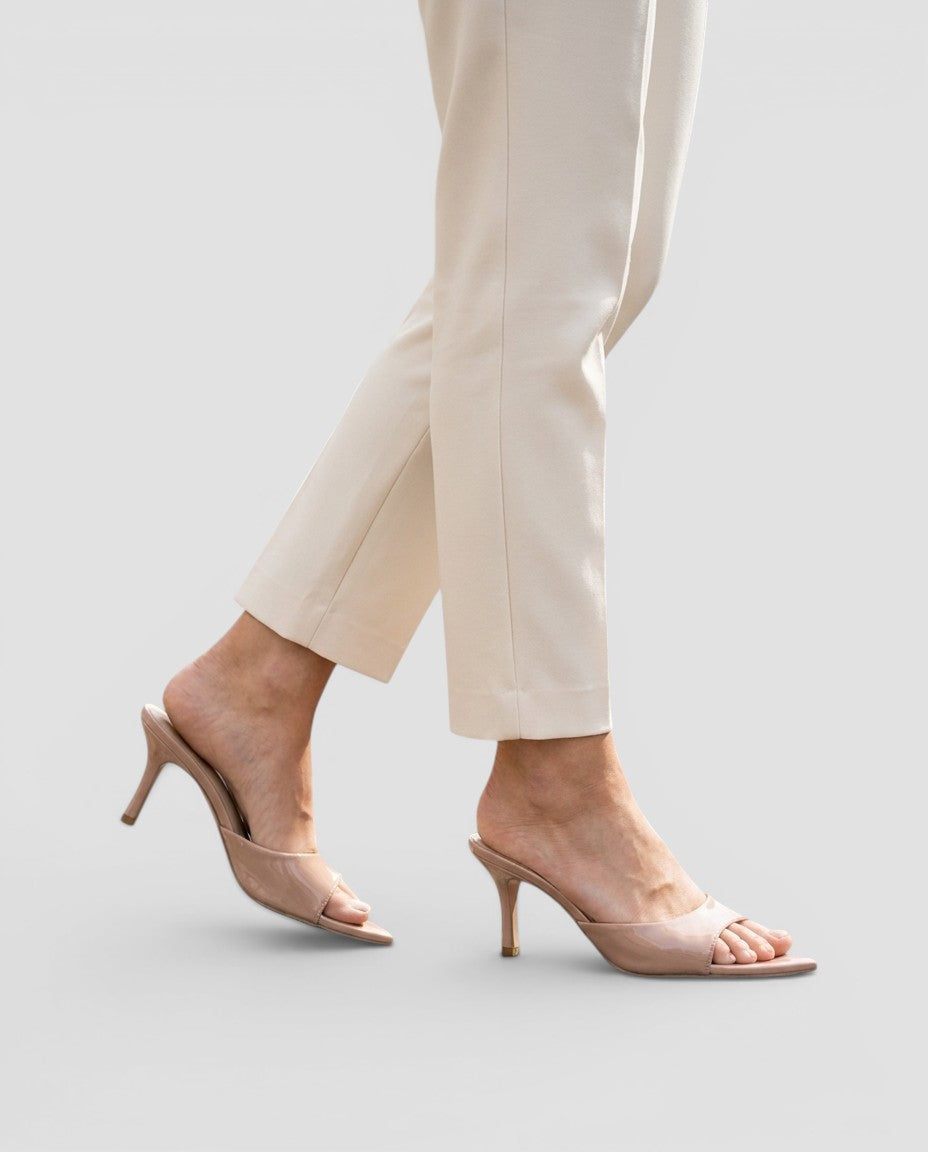 Jensen og Madsen | Dame Kitten Heel Slingback med Sløjfe og Spids Tå